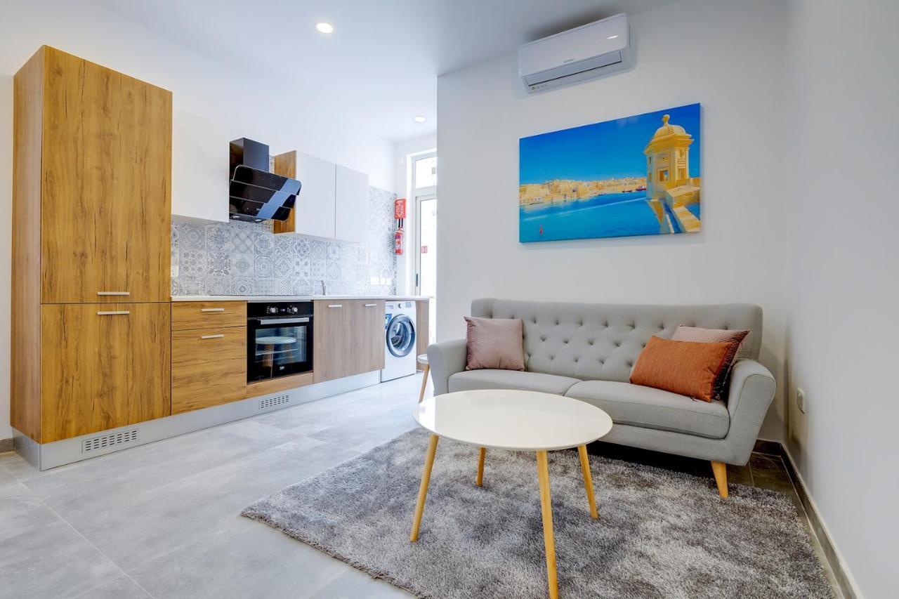 Perfect Location, Idyllic 2Br Apartment Sliema Exterior foto