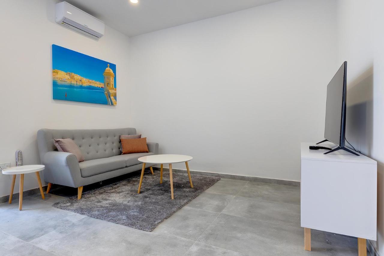 Perfect Location, Idyllic 2Br Apartment Sliema Exterior foto
